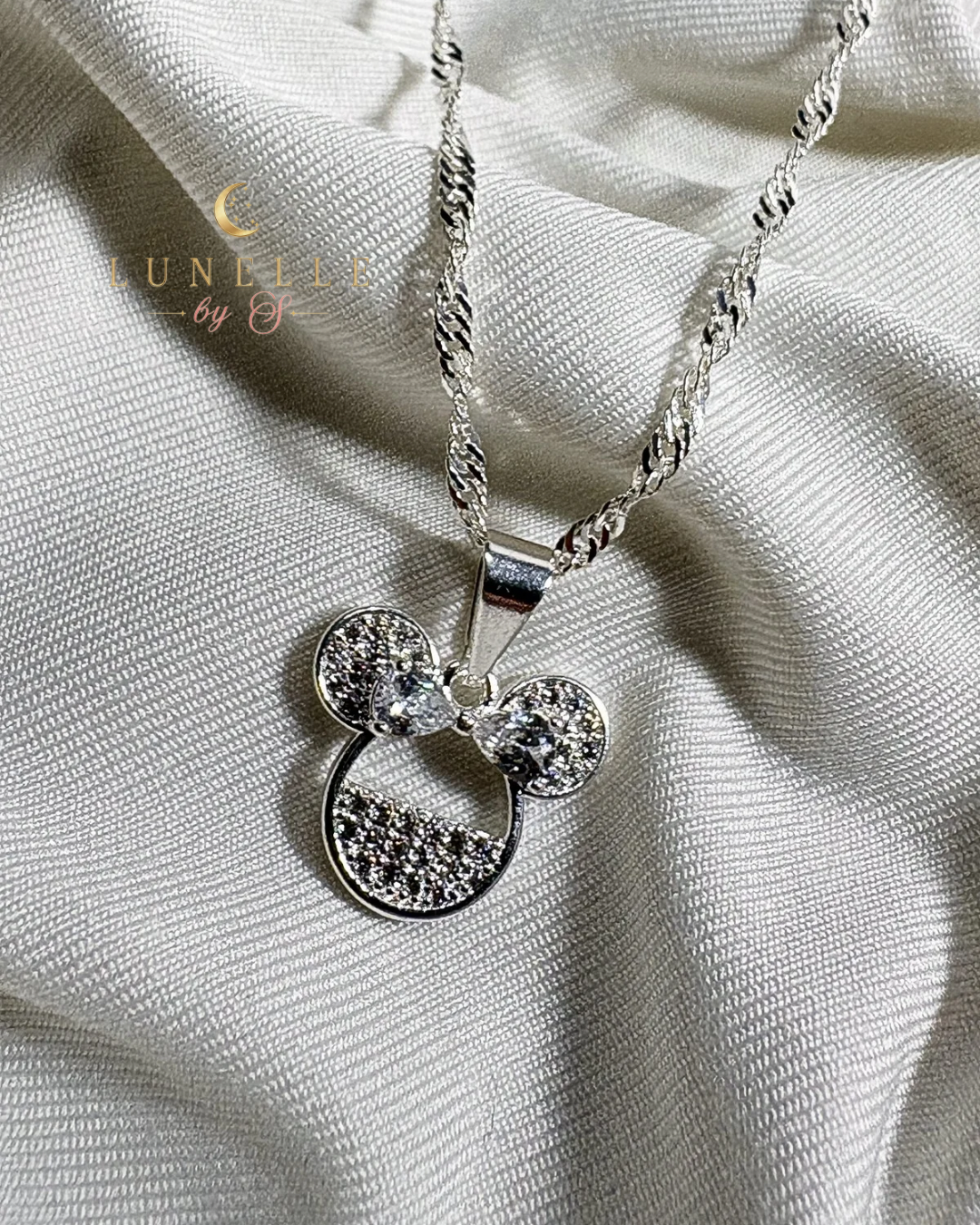 Collar Magic Bow • Plata 925