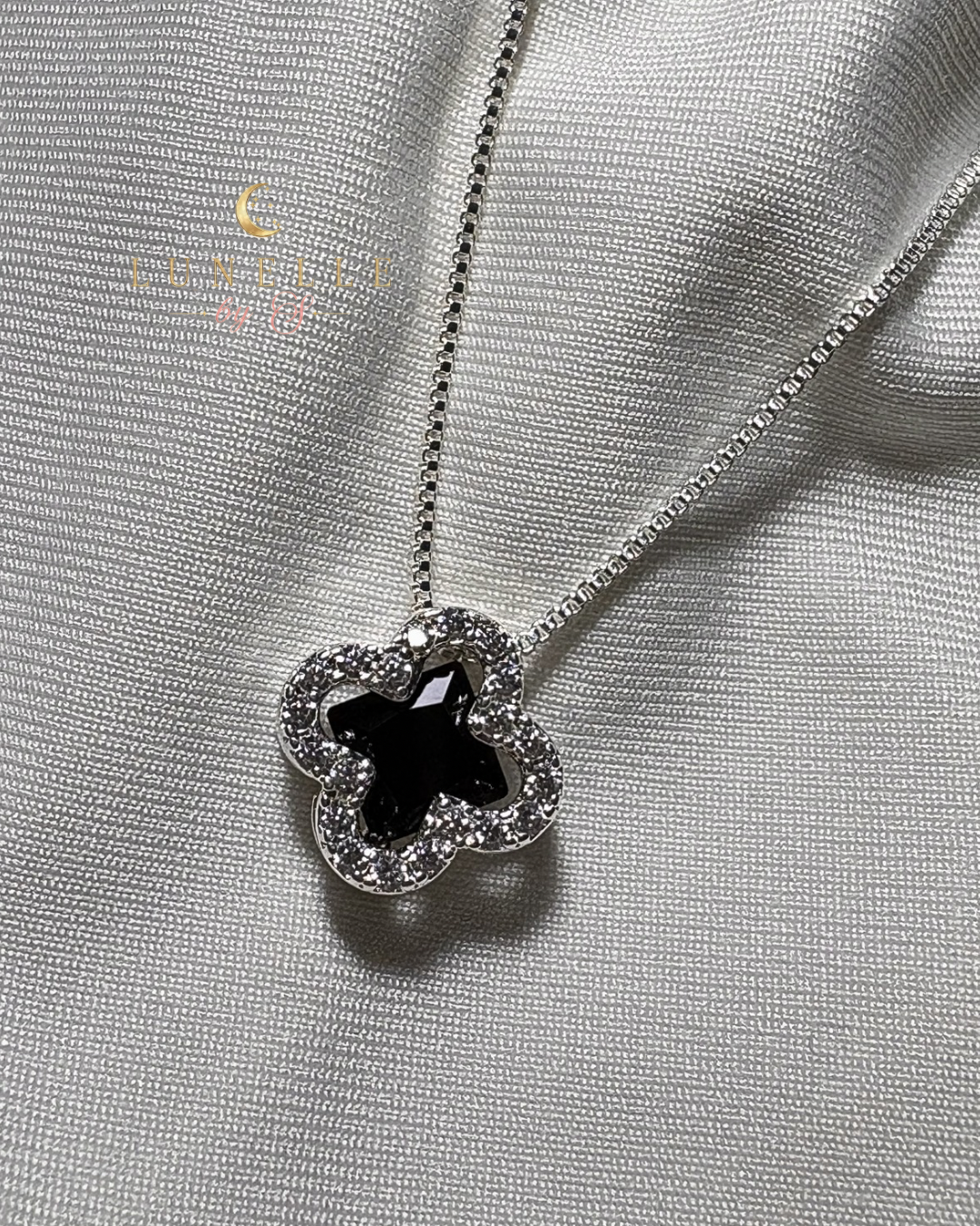 Collar Clover Nocturne • Plata 925