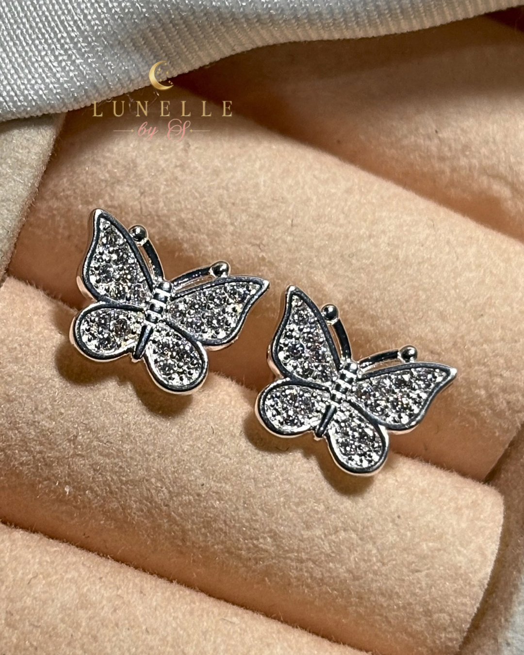 Aros Mariposa Brillante • Plata 925