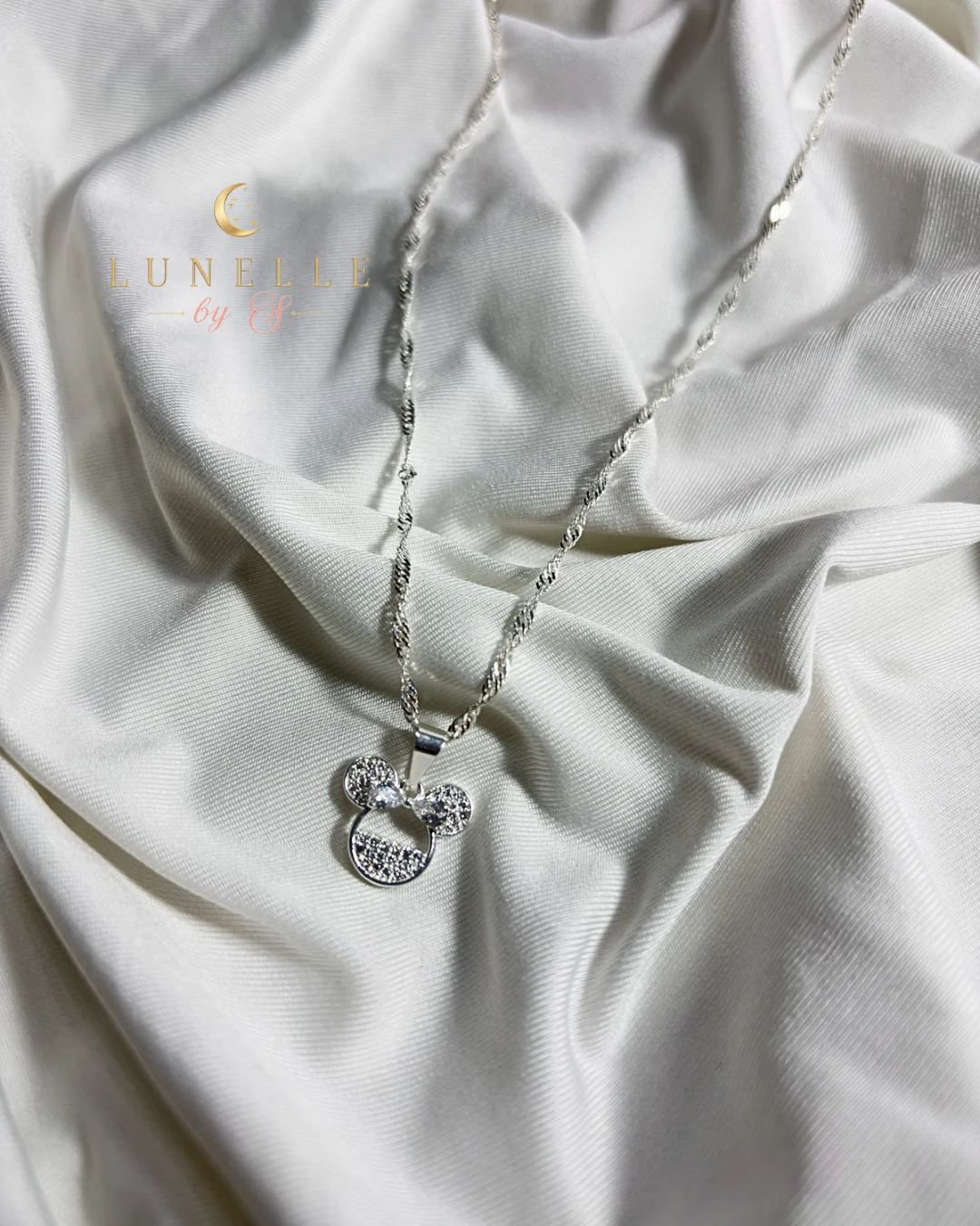 Collar Magic Bow • Plata 925