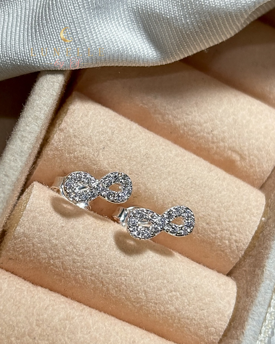 Aros Infinity • Plata 925