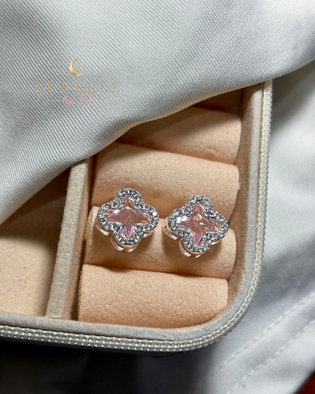 Aros Pink Clover • Plata 925